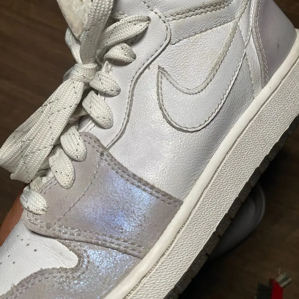 Kid's Air Jordan 1 Retro High White Metallic Silver Size 7Y 2008 (332148-101)